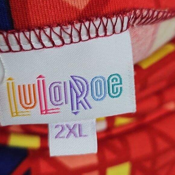 NEW LuLaRoe Maxi Skirt 2XL 22/24 Red Geometric Long Jersey Knit Plus Size Flowy - Picture 3 of 8